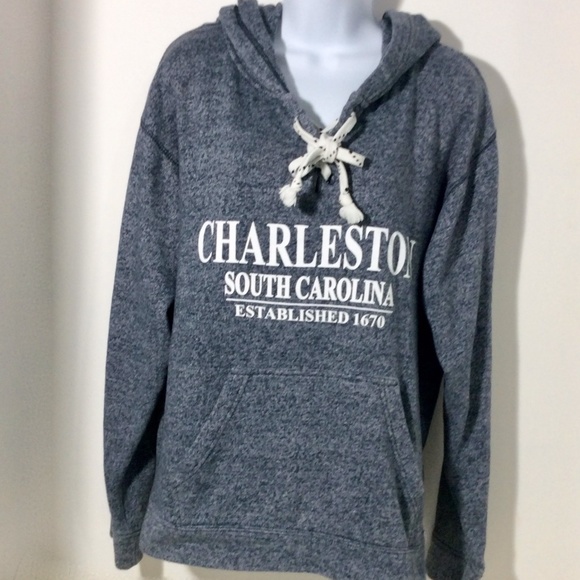 Vineyard Tops - Hoodie Med Charleston